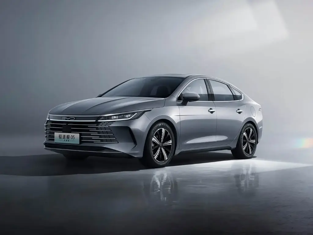 BYD DESTROYER 05 DM-i 120KM
